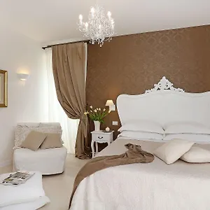 hqh-colosseo.it-romehotels.com/